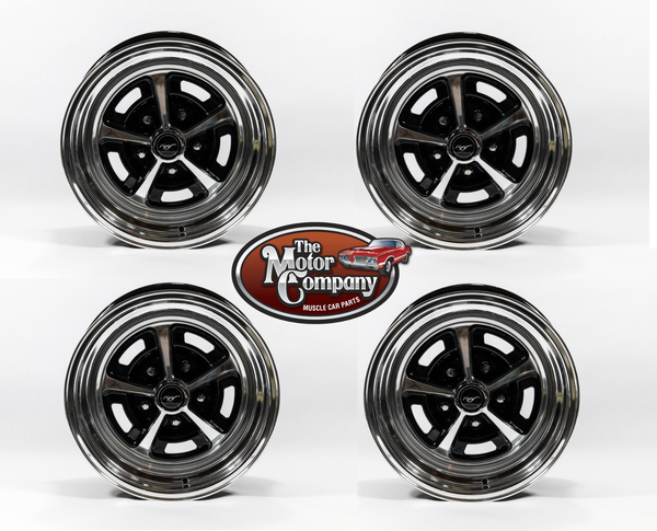 Ford Mustang Magnum 500 Wheel Set 15/7 15 x 7